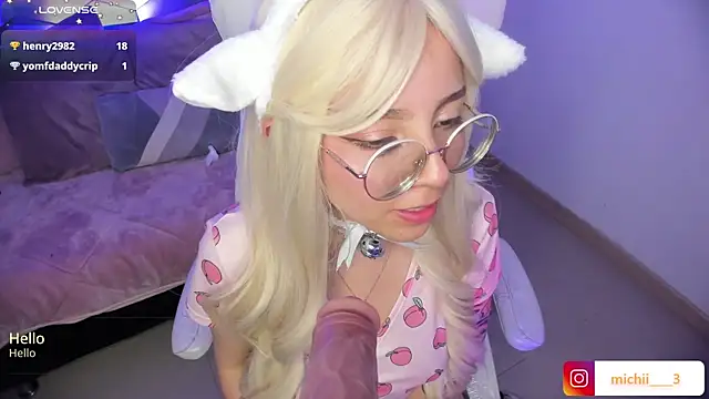kitty_patitas_suavesss' Live Chat Room
