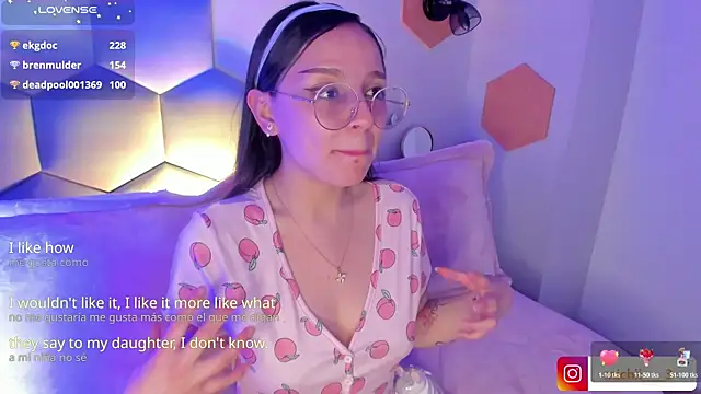 Chat +18 de kitty_patitas_suavesss ao vivo