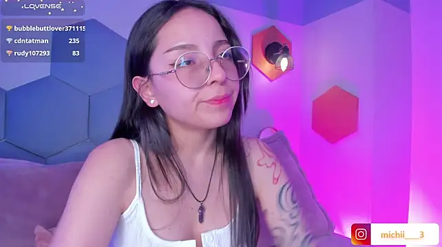 Chat XXX en directo de kitty_patitas_suavesss