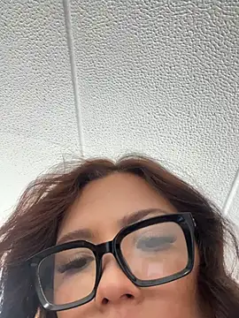 sarita_hosn Webbikameraesitys