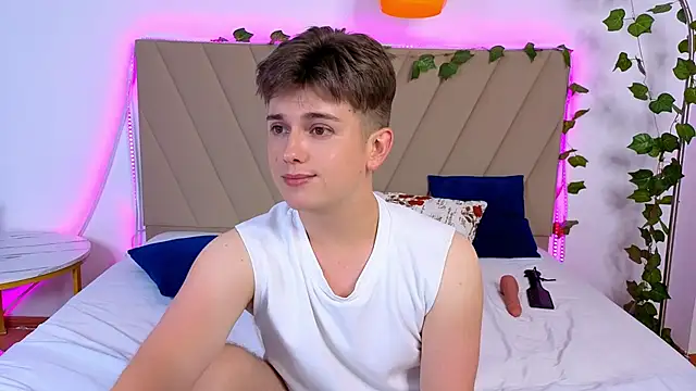 Miless_Cooper Webcam-Show