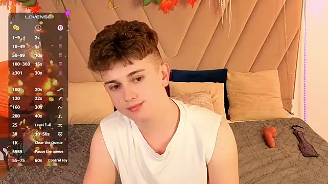 Miless_Cooper Show Webcam