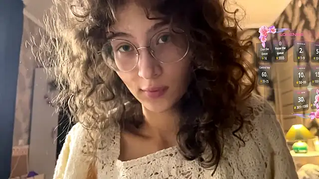 CurlyWinx's Webcam Show