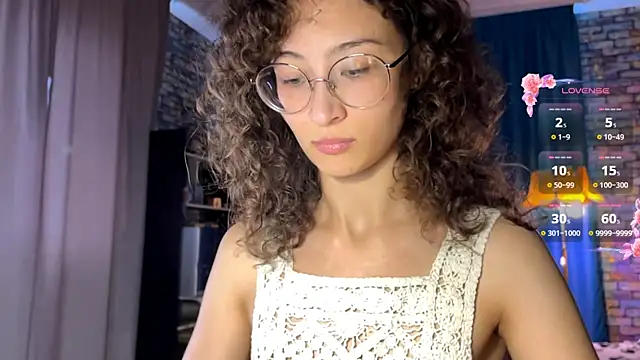 CurlyWinx 라이브 XXX 채팅