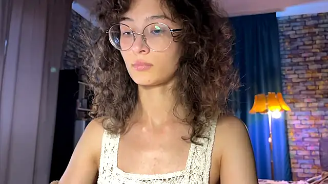 Chat XXX en directo de CurlyWinx
