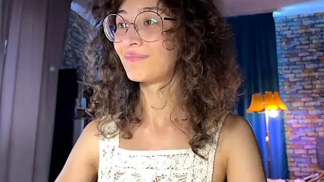 CurlyWinx 라이브 XXX 채팅