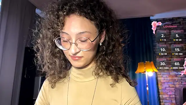 CurlyWinx Live XXX-Chat