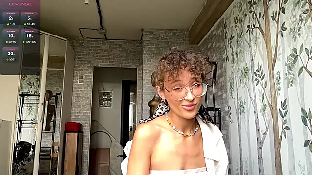CurlyWinx Live XXX-chat