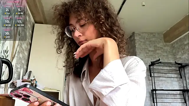Chat XXX en directo de CurlyWinx