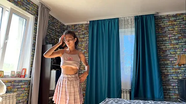 CurlyWinx Webcamshow