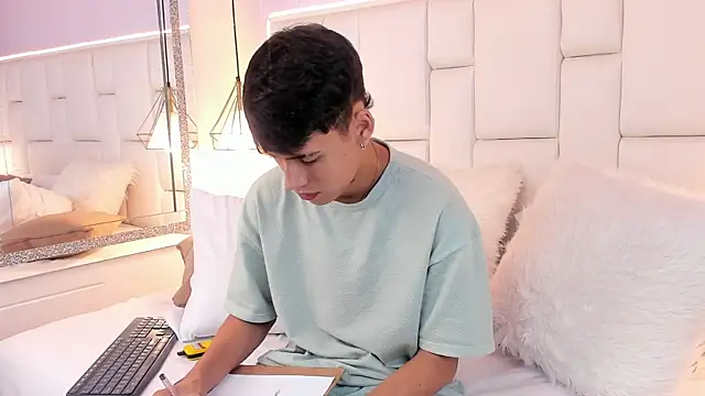 JacobFerrer Adlı Modelin Web Kamerası Şovu