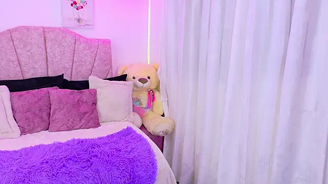Sala de chat ao vivo de Sara_Blum