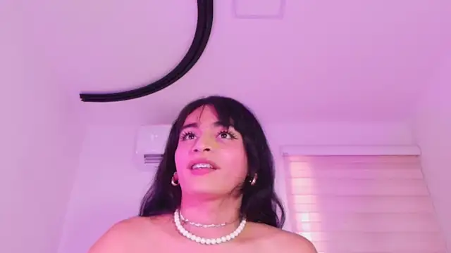 Malaia_thompson_'s Webcam Show