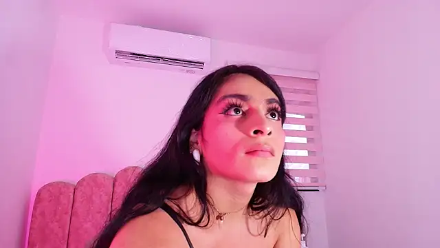 Malaia_thompson_のウェブカメラショー