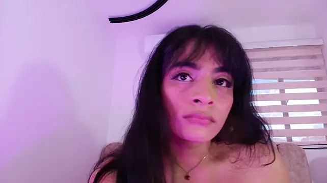 عرض كام Malaia_thompson_