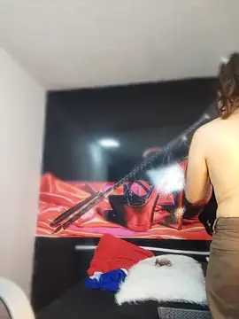 Show modela Lubnna na web-kameri
