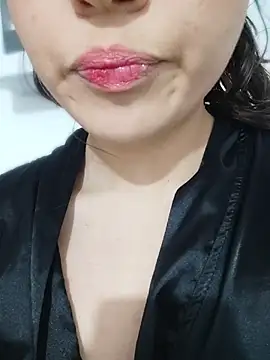 Lubnna's Live XXX Chat