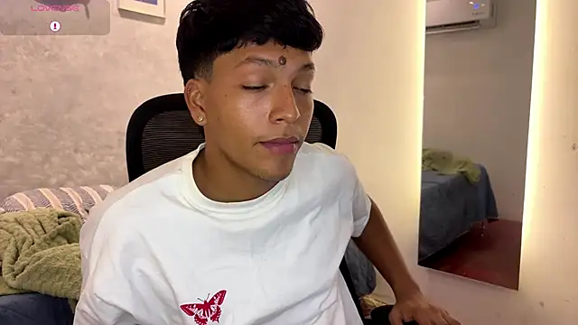 Brad_bonnet_ Webcam-Show