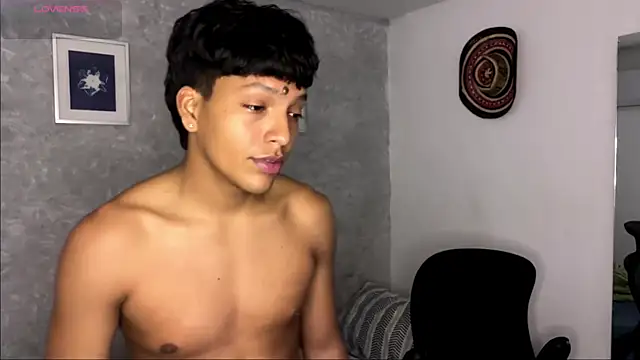 Brad_bonnet_のウェブカメラショー