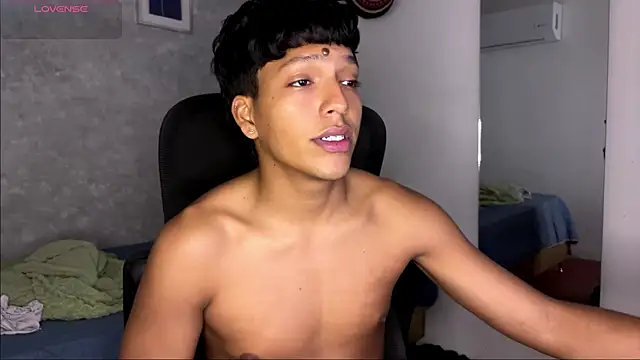 Brad_bonnet_ ওয়েবক্যাম শো