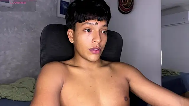 Brad_bonnet_ ওয়েবক্যাম শো
