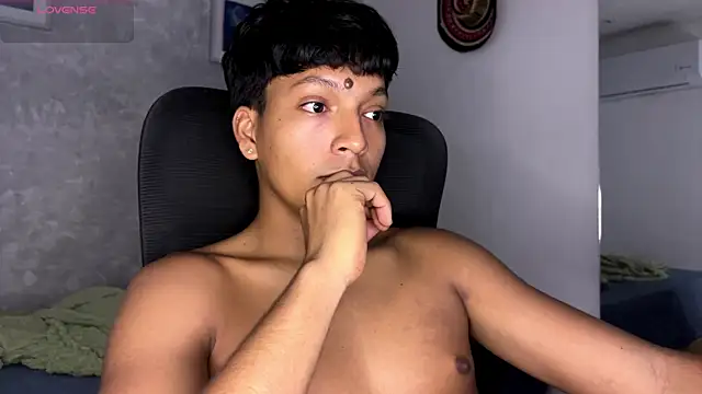 Show Webcam de Brad_bonnet_