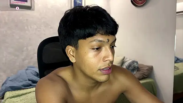 عرض كام Brad_bonnet_