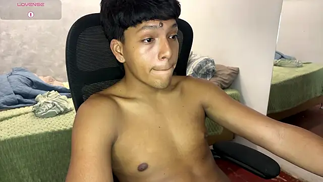 عرض كام Brad_bonnet_