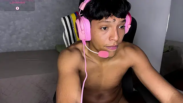 عرض كام Brad_bonnet_