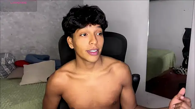 عرض كام Brad_bonnet_