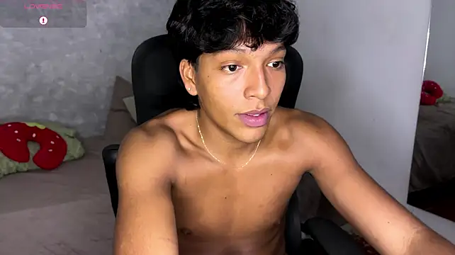 عرض كام Brad_bonnet_