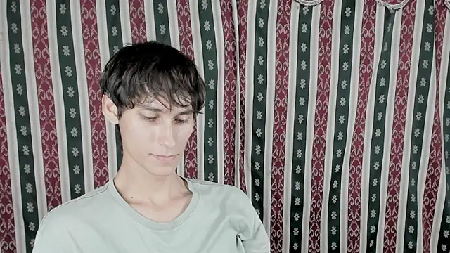 Skinny_Sebas 웹캠 쇼