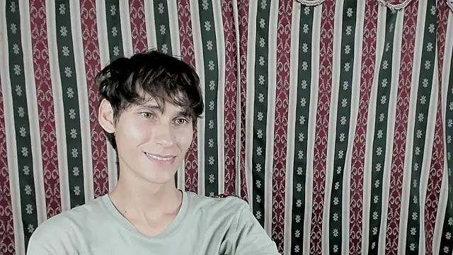 Skinny_Sebas – webcam-show