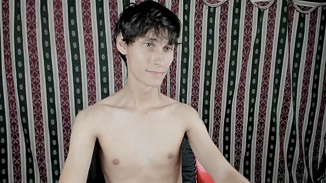 Skinny_Sebas 웹캠 쇼