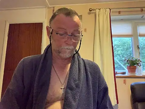 Moonraker64's Webcam Show