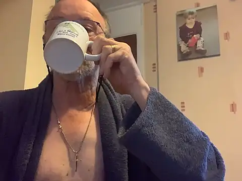 Moonraker64's Webcam Show