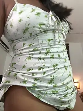 Just_lilah 现场XXX聊天