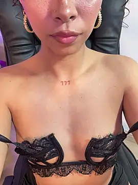 TamaraMontiel's Live XXX Chat