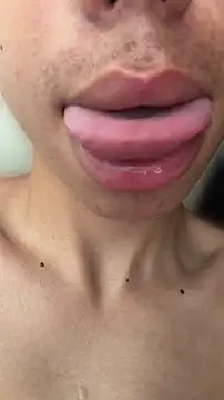 عرض كام hotlips2026