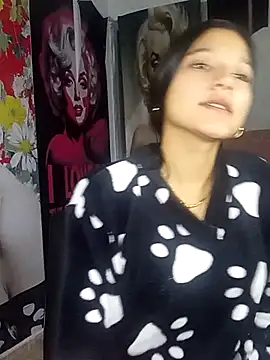 Sweet_Innocence_n Webbikameraesitys