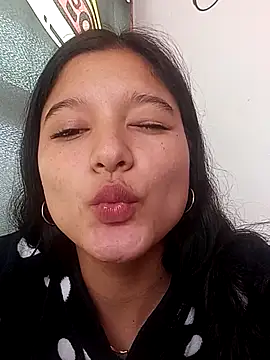 Sweet_Innocence_'s Webcam Show