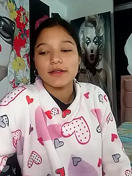 Sweet_Innocence_'s Webcam Show