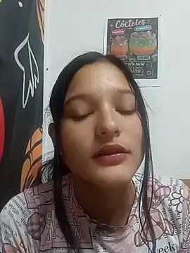 Sweet_Innocence_'s Webcam Show