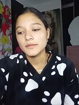 Sweet_Innocence_'s Webcam Show