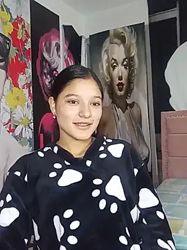 Sweet_Innocence_: вебкам-шоу