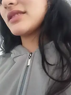 Sweet_Innocence_'s Webcam Show