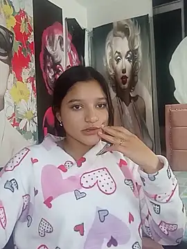 Sweet_Innocence_ ওয়েবক্যাম শো