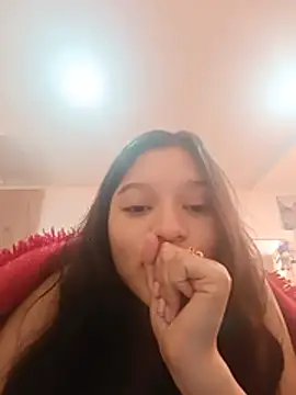 Sweet_Innocence_ Show in webcam