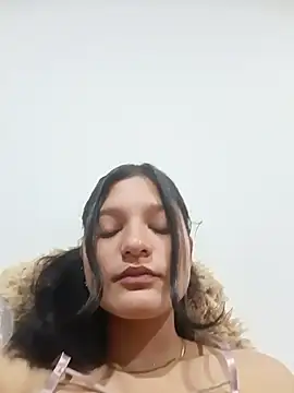 Sweet_Innocence_ webcam show