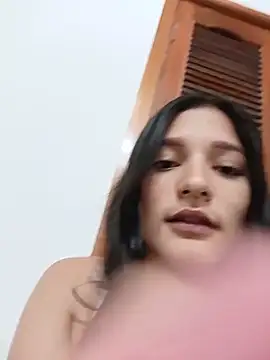 Sweet_Innocence_ Show in webcam